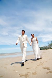 今の不倫の恋から結婚できる可能性を無料不倫タロットで占う