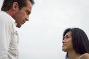 【不倫名前占い】相手の名前で略奪愛を成就させ浮気相手から本命になる方法を知る